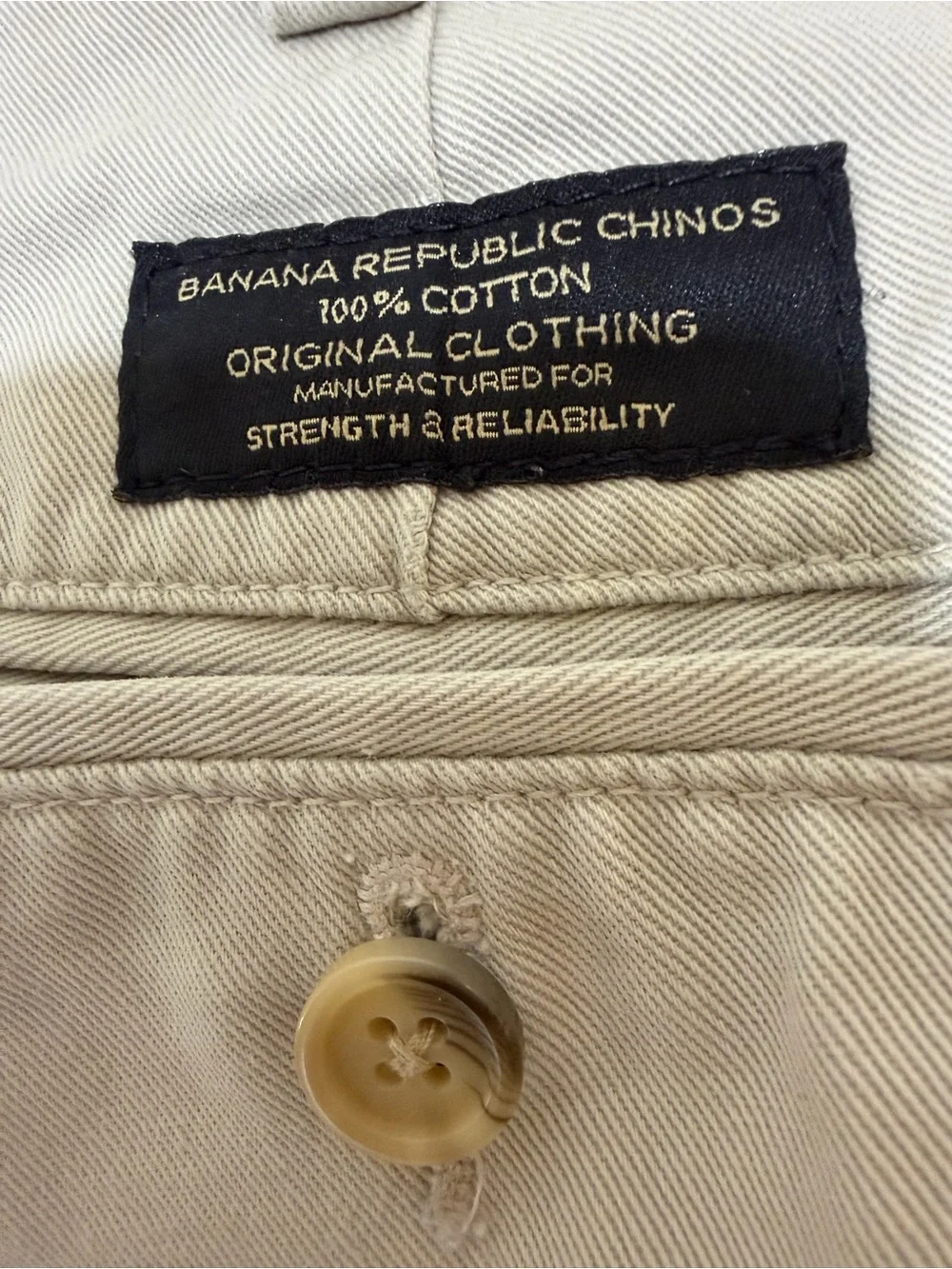 Banana republic chinos cotton Off-White….strength and reliability. Size 36